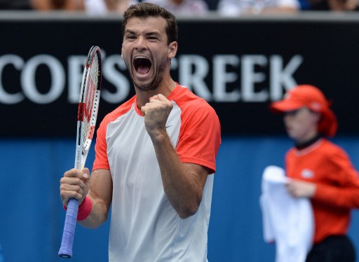 且不轻易受 且不轻易受