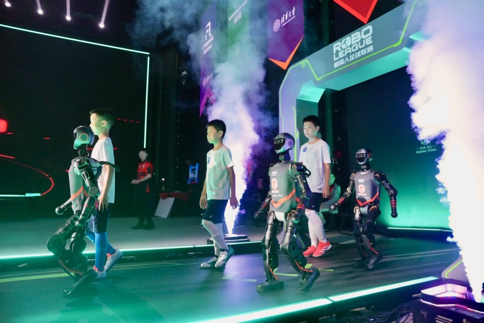 高压的赛场 高压的赛场